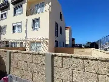 Vista exterior de Pis en venda en Adeje amb Piscina i Balcó