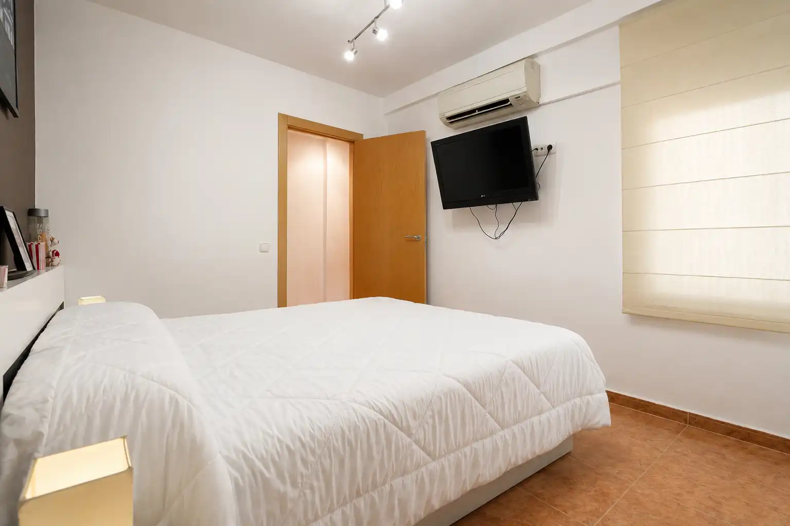 Dormitori de Pis en venda en Reus amb Aire condicionat i Moblat