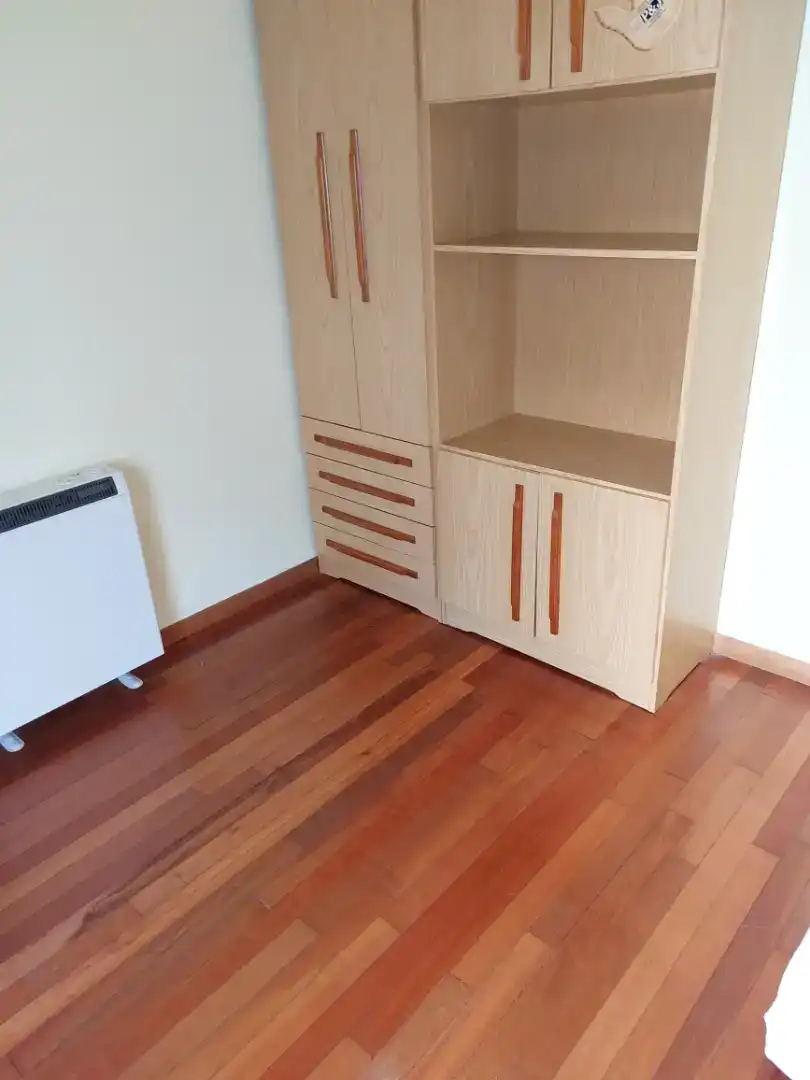 Habitación de Ático en venta en Soria Capital  con Parquet, Horno y Balcón