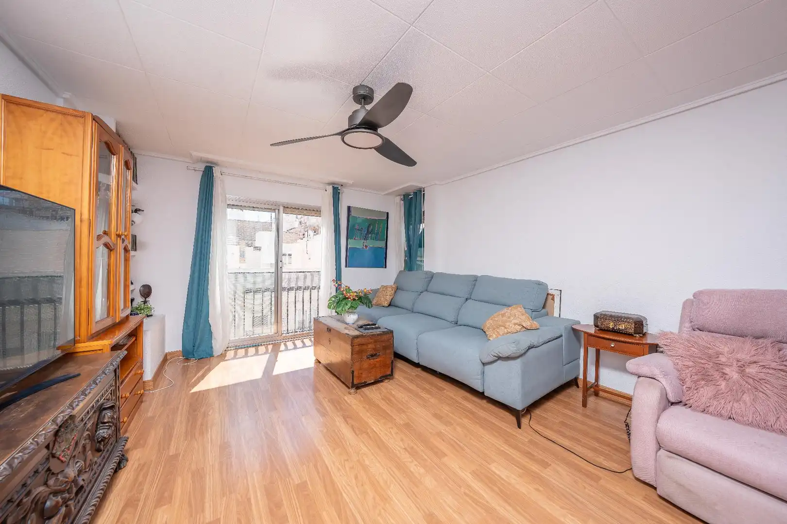 Living room of Flat for sale in Elche / Elx  with Heating, Furnished and Balcony