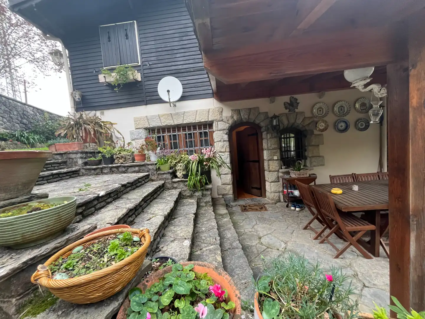 Terrassa de Casa o xalet en venda en Castro-Urdiales amb Calefacció, Jardí privat i Terrassa