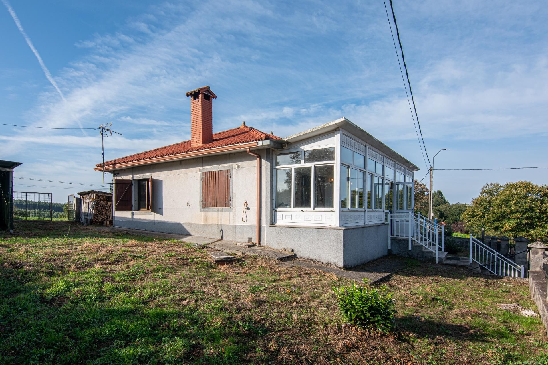 Vista exterior de Casa o xalet en venda en Vilasantar amb Calefacció i Jardí privat