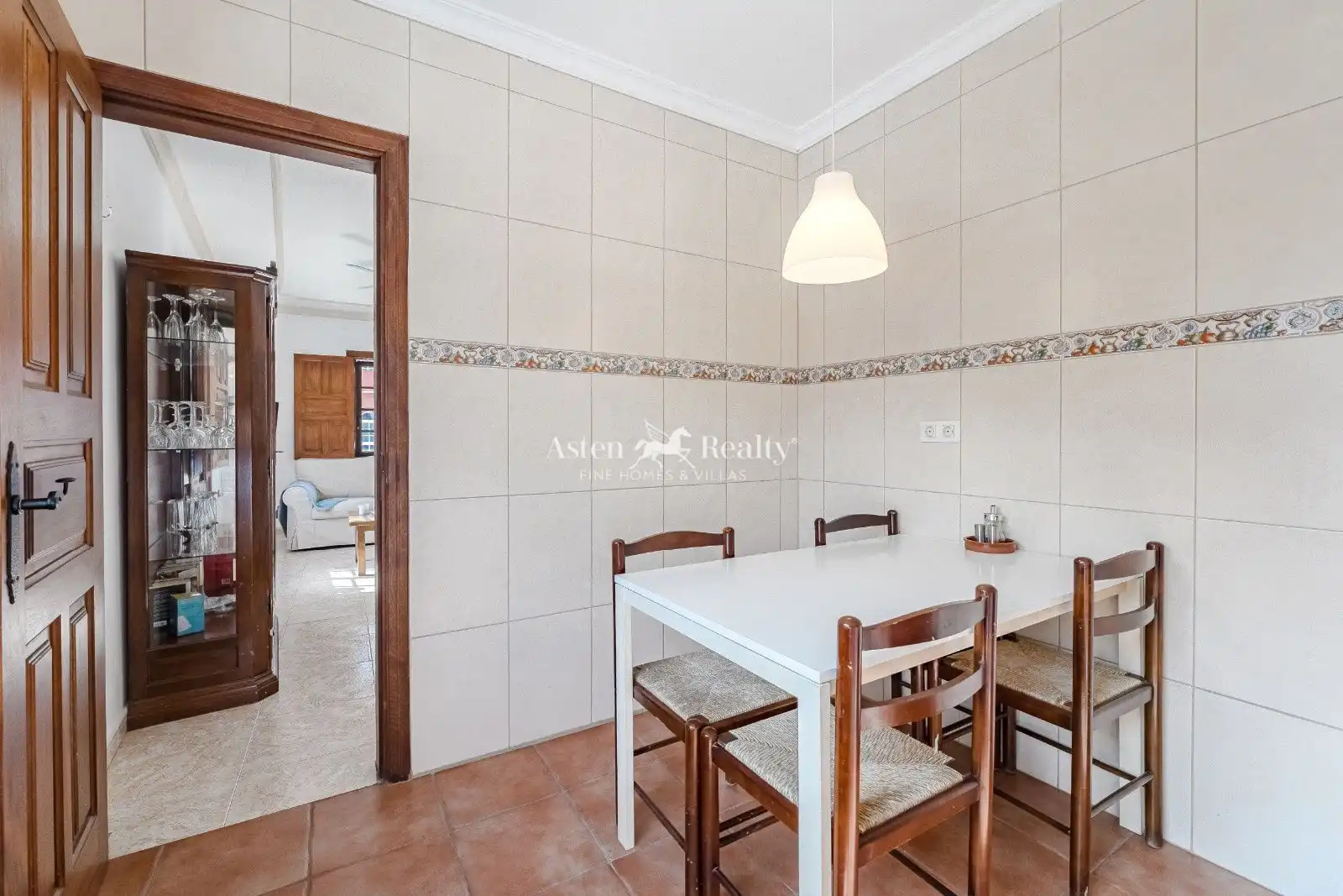Cocina de Local en venta en Guía de Isora con Amueblado
