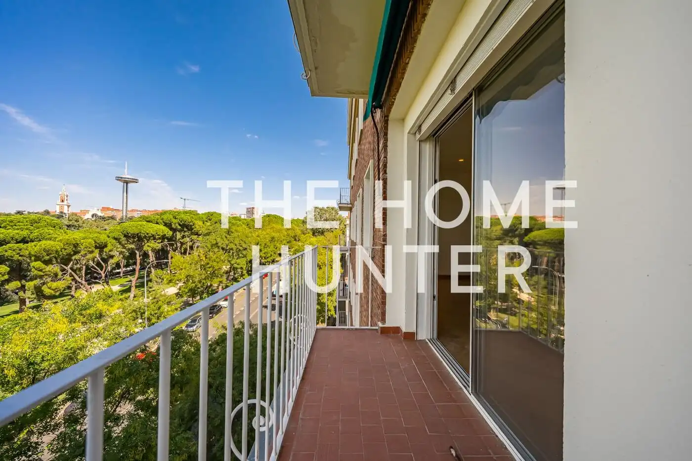 Außenansicht von Wohnung zur Miete in Madrid mit Klimaanlage, Heizung und Terrasse