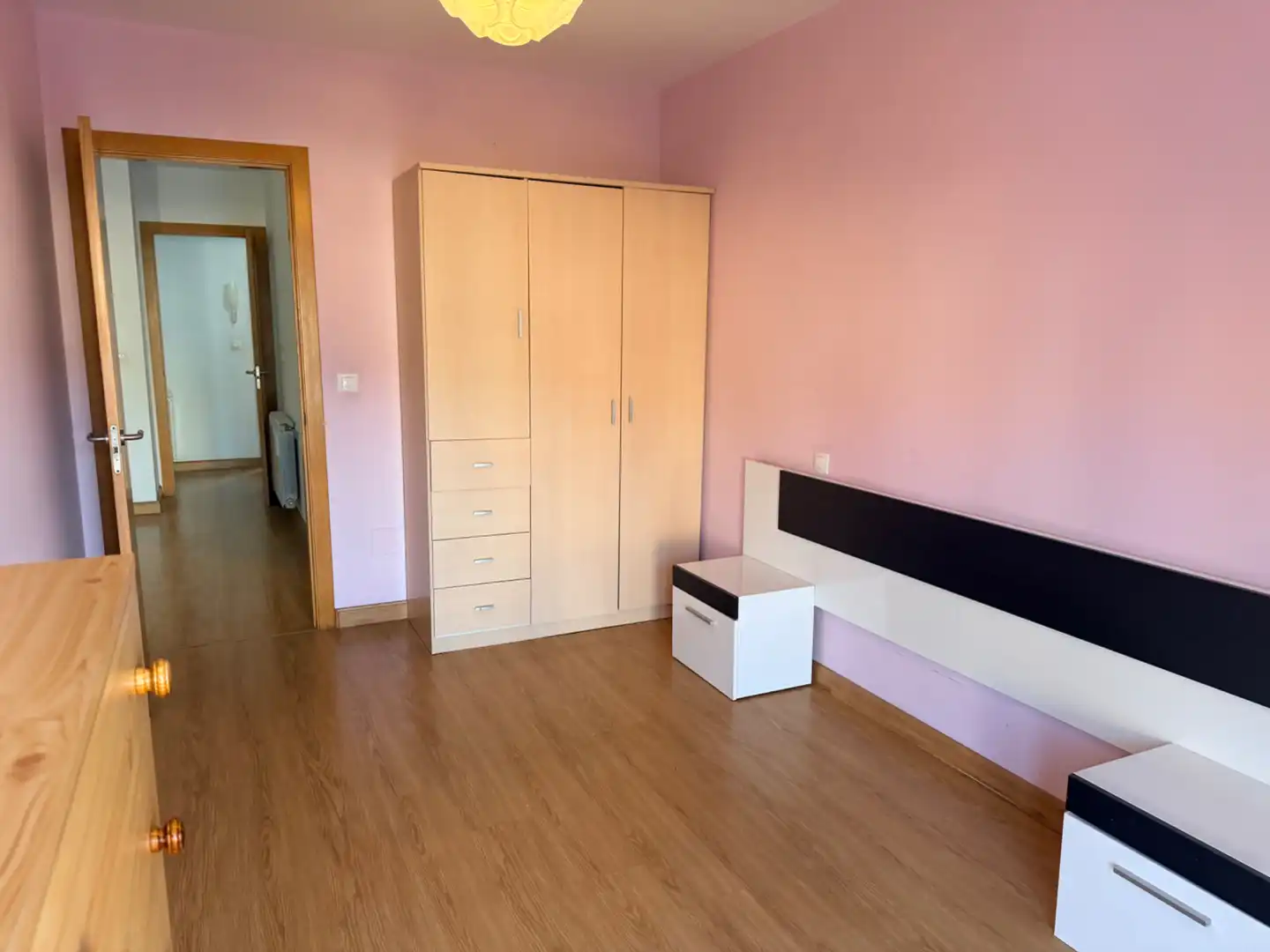Piso con balcón en venta en Calle de Emilio de Mier 1, imagen 35