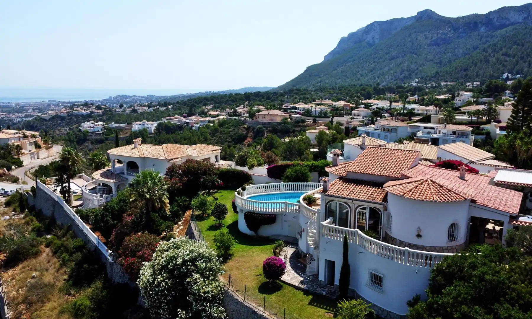 Exterior view of Houses for sale in Dénia  with Heating, Private garden and Storage room