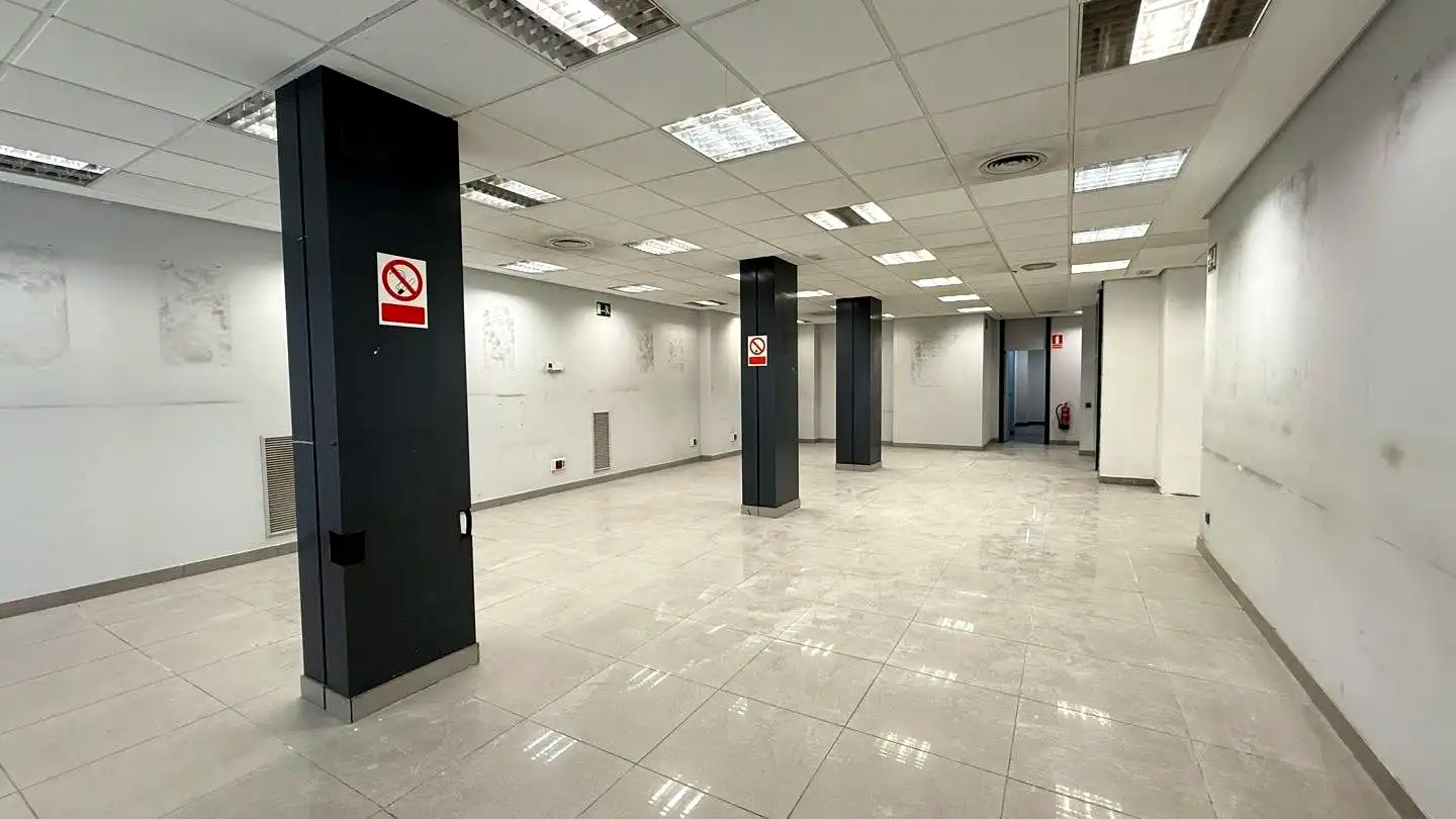 Local comercial en alquiler en Carcaixent, imagen 3