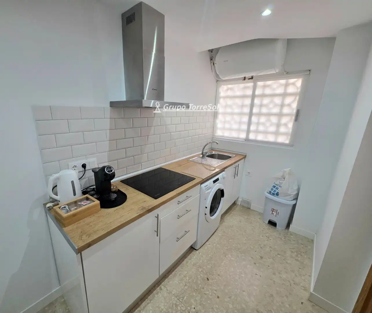 Kitchen of Flat for sale in Elche / Elx  with Air Conditioner, Heating and Terrace