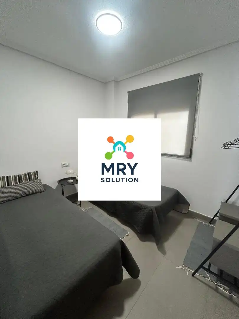 Bedroom of Flat for rent in Orihuela