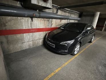 Doppelparkplatz mit Aufzug zum Verkauf in Carrer del Robí 18