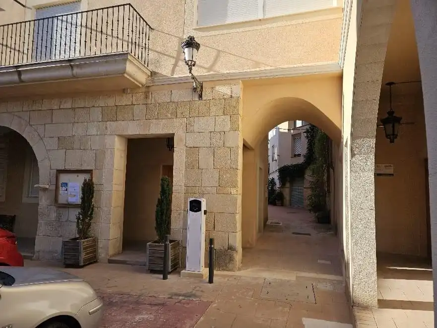 Casa adosada en venda en Benilloba
