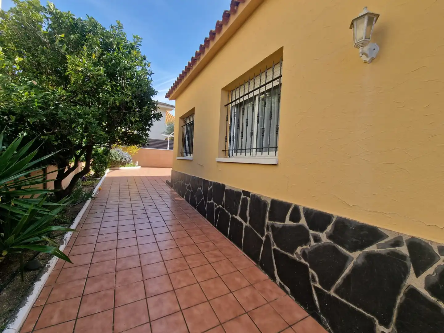 Exterior view of Detached homes for sale in Cunit  with Air Conditioner, Heating and Private garden