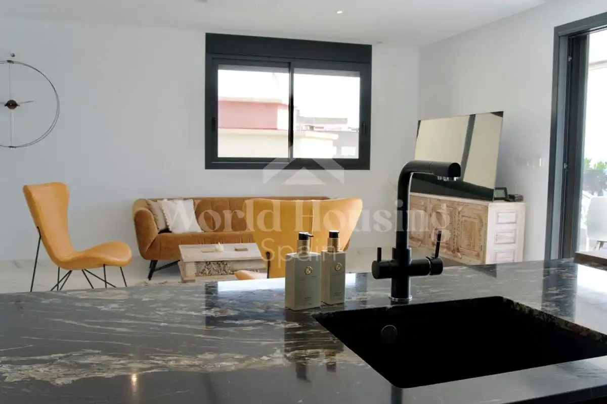 Sala de estar de Apartamento en venta en Santa Pola con Aire acondicionado, Calefacción y Terraza