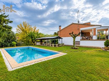 Villa avec balcon à vendre à Calalberche
