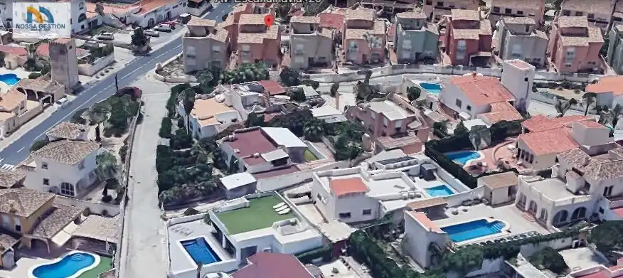 Exterior view of Houses for sale in L'Alfàs del Pi  with Private garden and Balcony