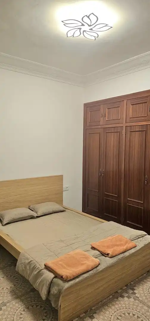 Habitación de Piso para compartir en Valencia con Terraza y Amueblado