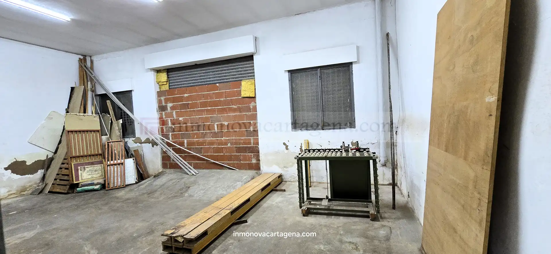 Nave industrial en venta en Cartagena