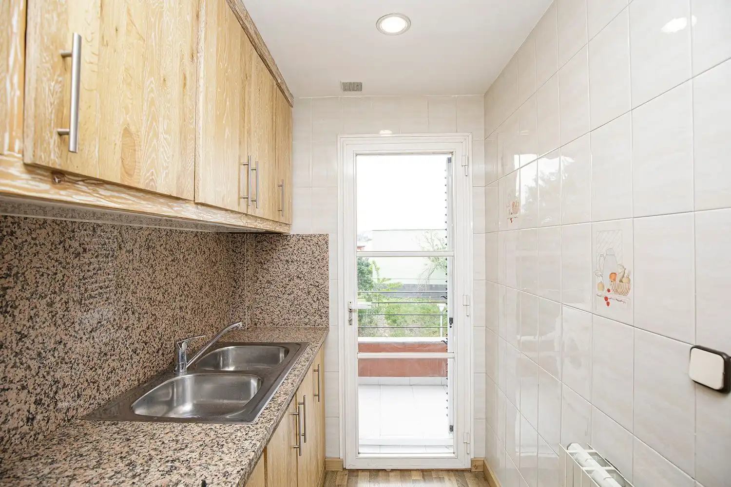 Kitchen of Flat for rent in Girona