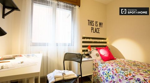 Photo 3 of Room in Barrio de Uribarri, Bilbao