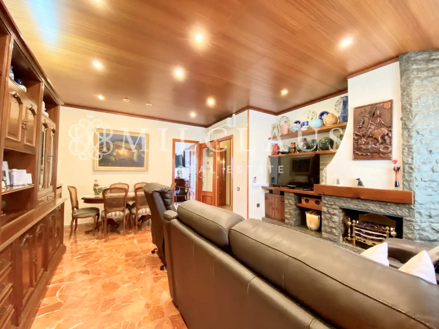 Piso con terraza en venta en Carrer del Berguedà, imagen 37