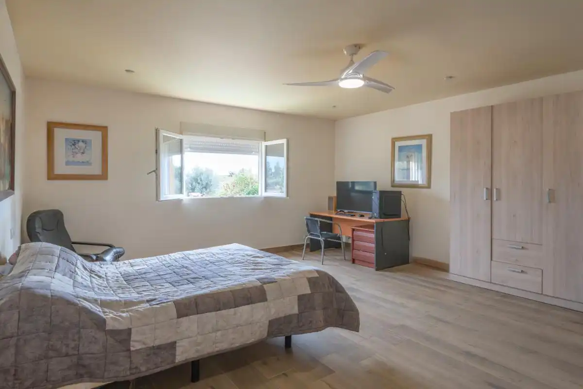 Habitación de Casa o chalet en venta en San Miguel de Salinas con Aire acondicionado, Calefacción y Jardín privado