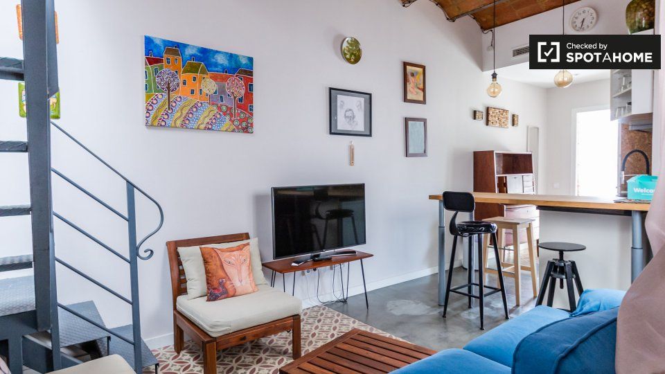 Living room of Flat to rent in  Barcelona Capital  with Air Conditioner, Heating and Furnished