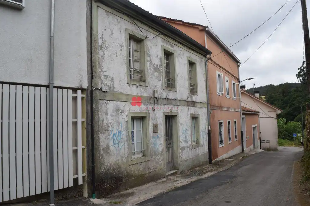 Exterior view of Houses for sale in Santiago de Compostela   with Private garden