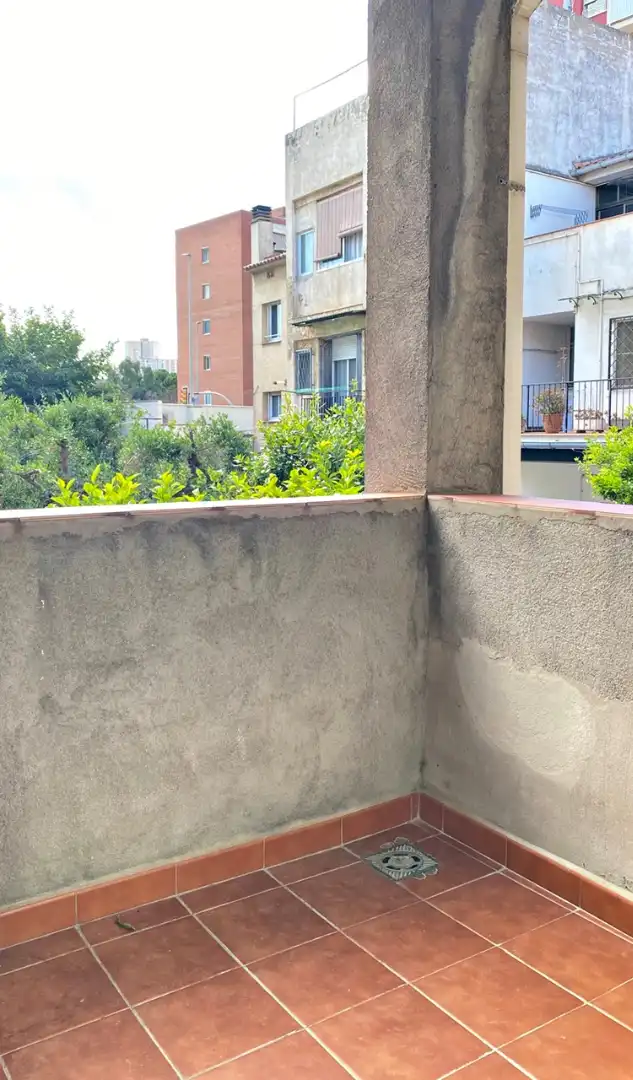 Balcony of Flat for sale in L'Hospitalet de Llobregat  with Air Conditioner, Oven and Balcony
