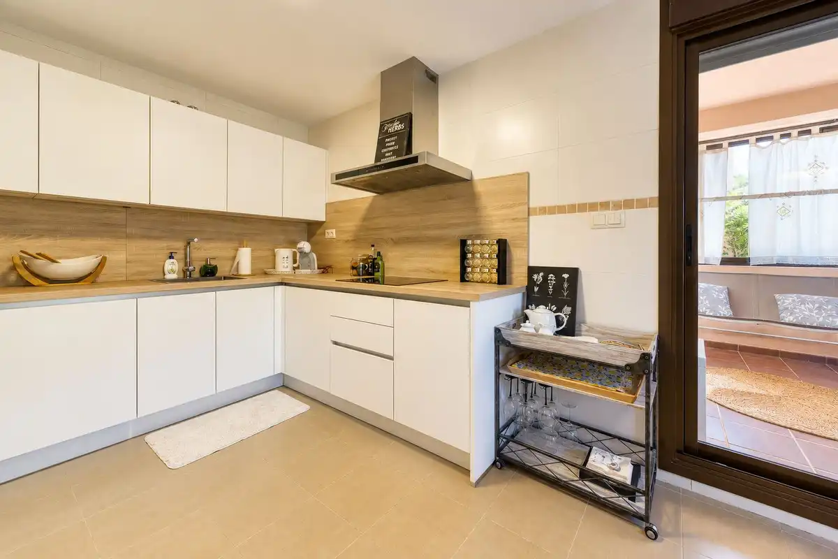 Cocina de Casa adosada en venta en Estepona con Aire acondicionado, Terraza y Alarma