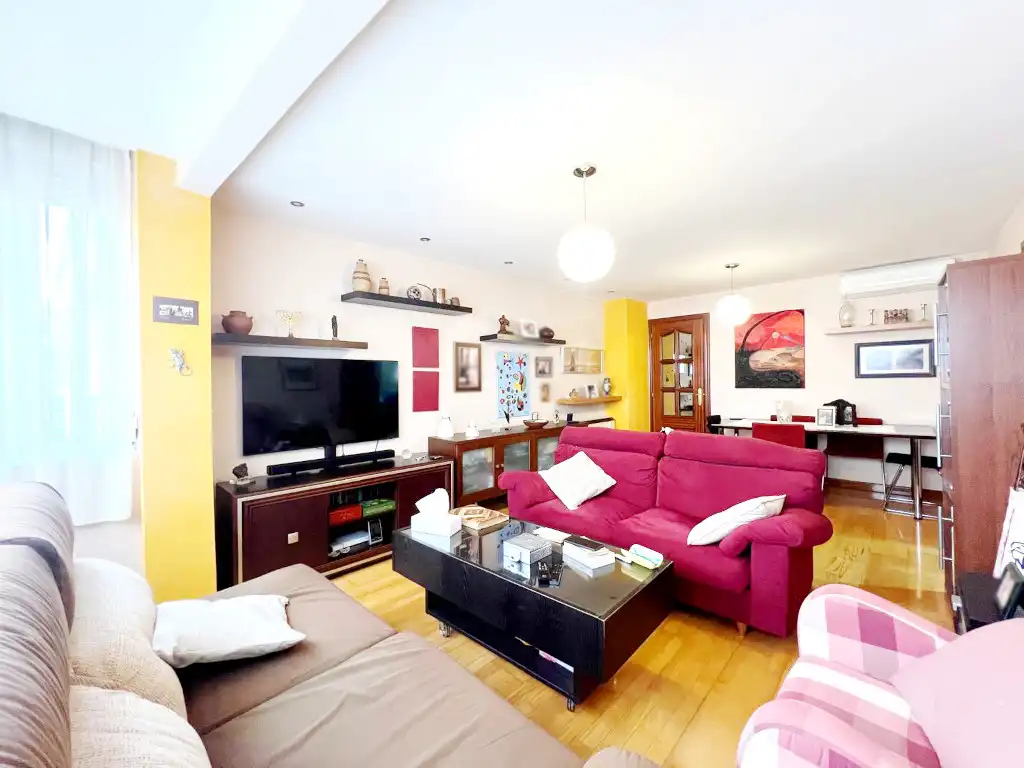 Sala de estar de Ático en venta en Alcalá de Henares con Aire acondicionado, Calefacción y Terraza