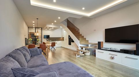 Foto 2 de Casa adosada en venta en Carrer Telèfon, Tiana, Barcelona