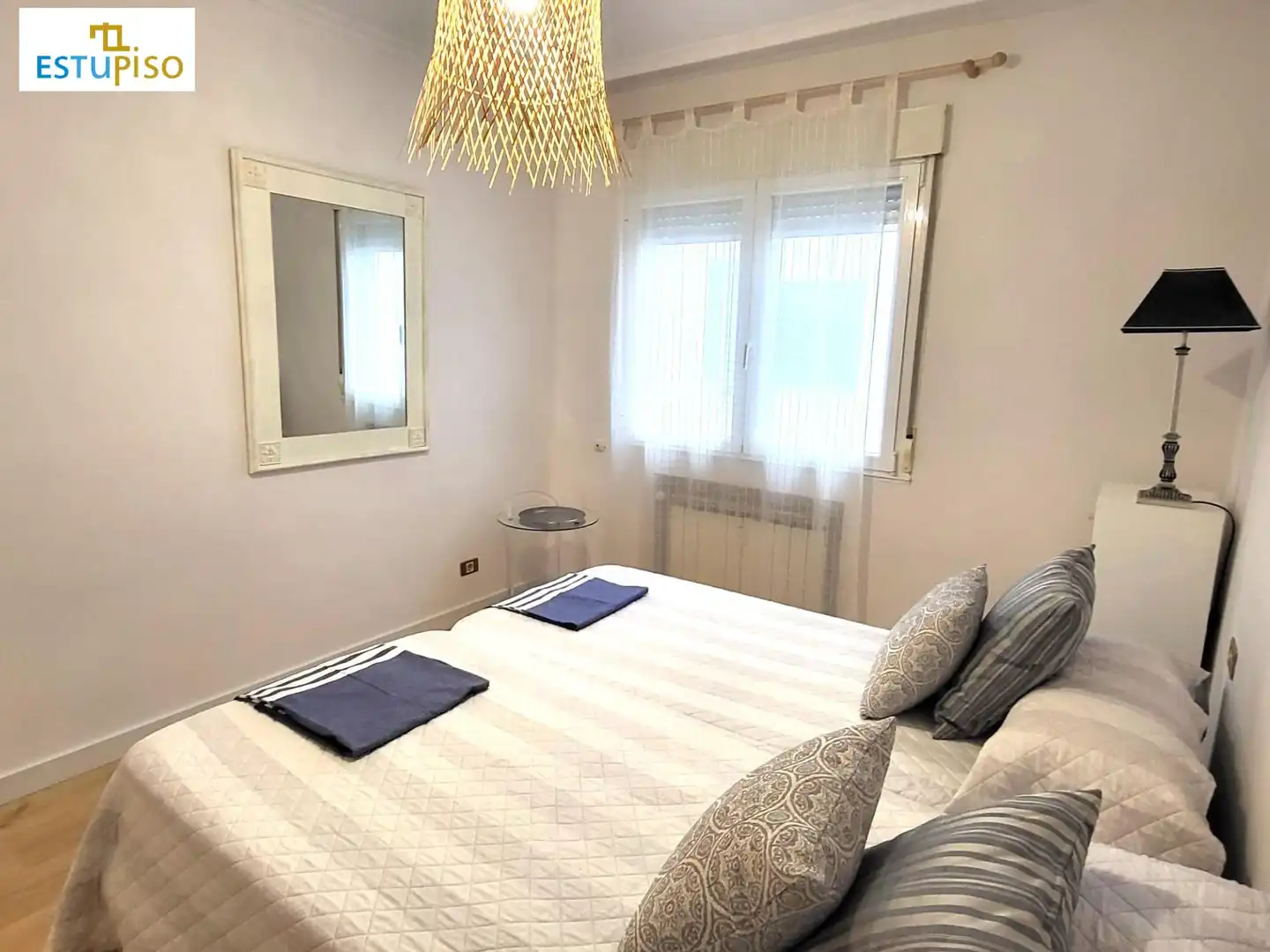 Bedroom of Flat for rent in León Capital 