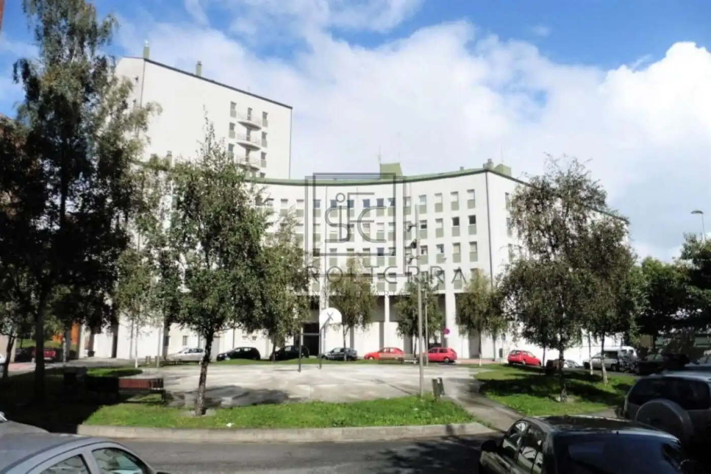 Local comercial en venta en Álvaro Cunqueiro