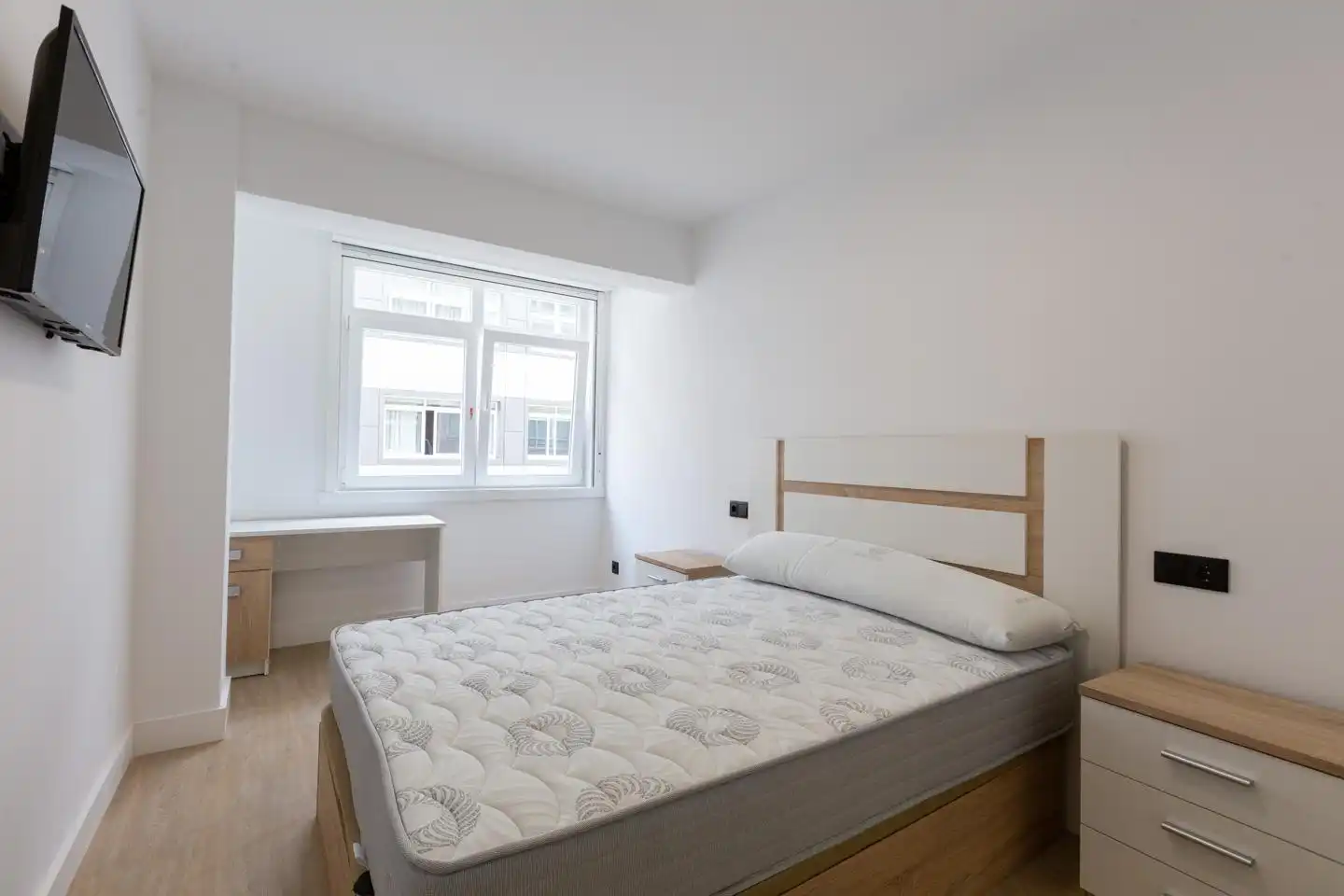 Habitación en Rúa Castrillón, Los Castros - Castrillón