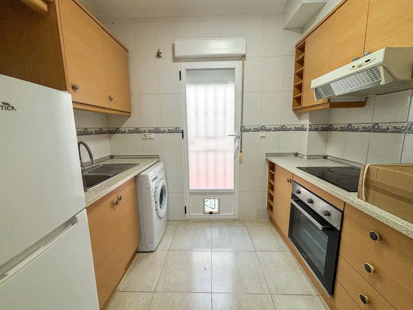 Cuina de Pis de lloguer en Orihuela amb Aire condicionat, Calefacció i Terrassa