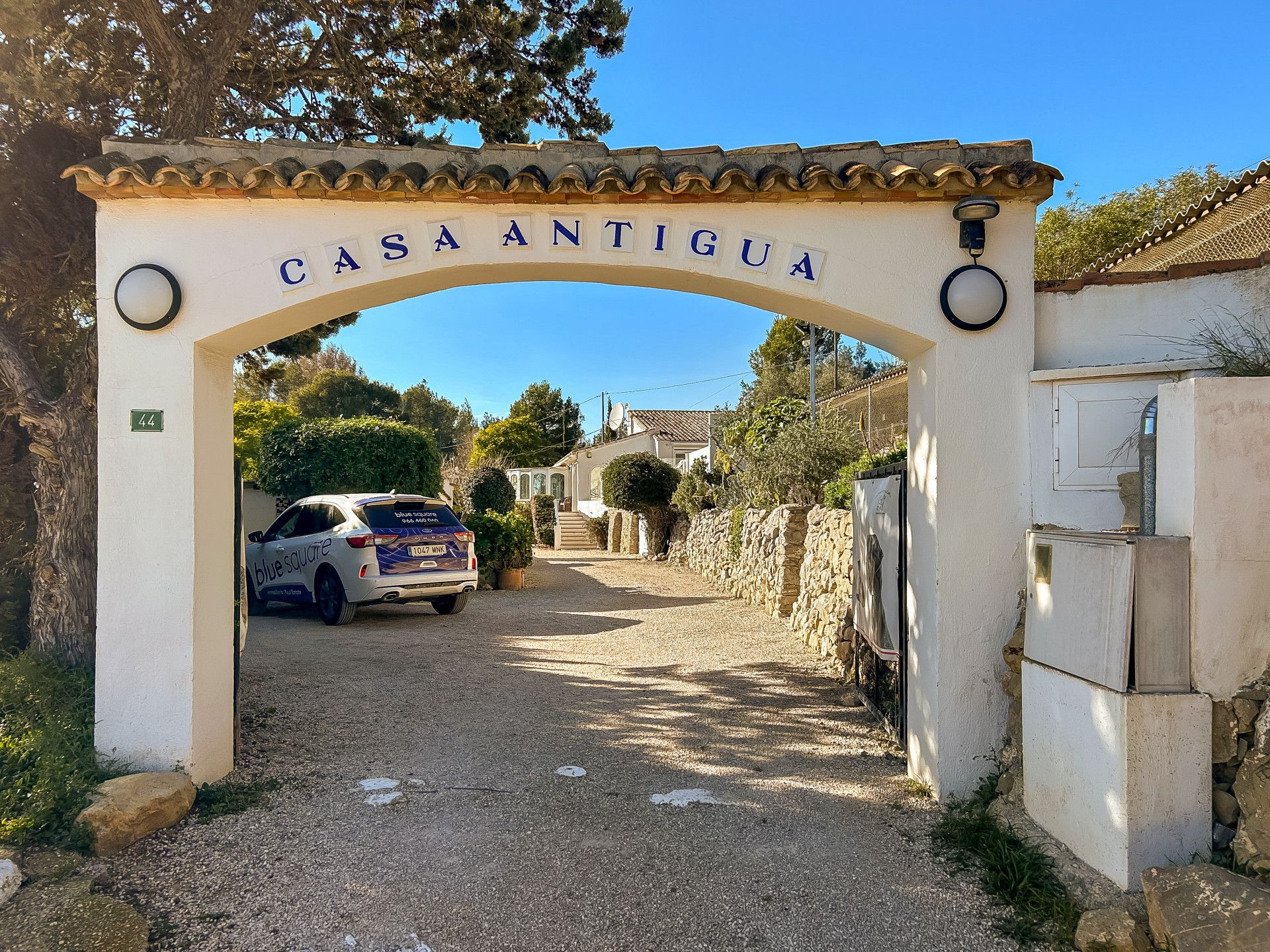 Exterior view of Premises for sale in Dénia  with Air Conditioner and Furnished
