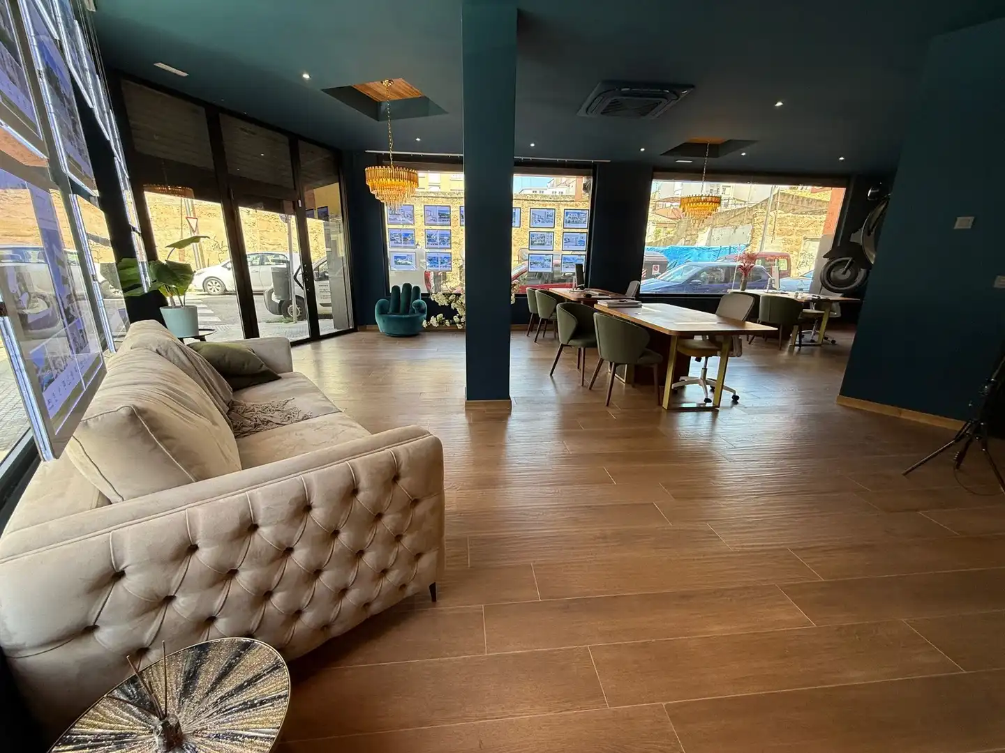 Commercial properties for sale in  Palma de Mallorca  with Air Conditioner