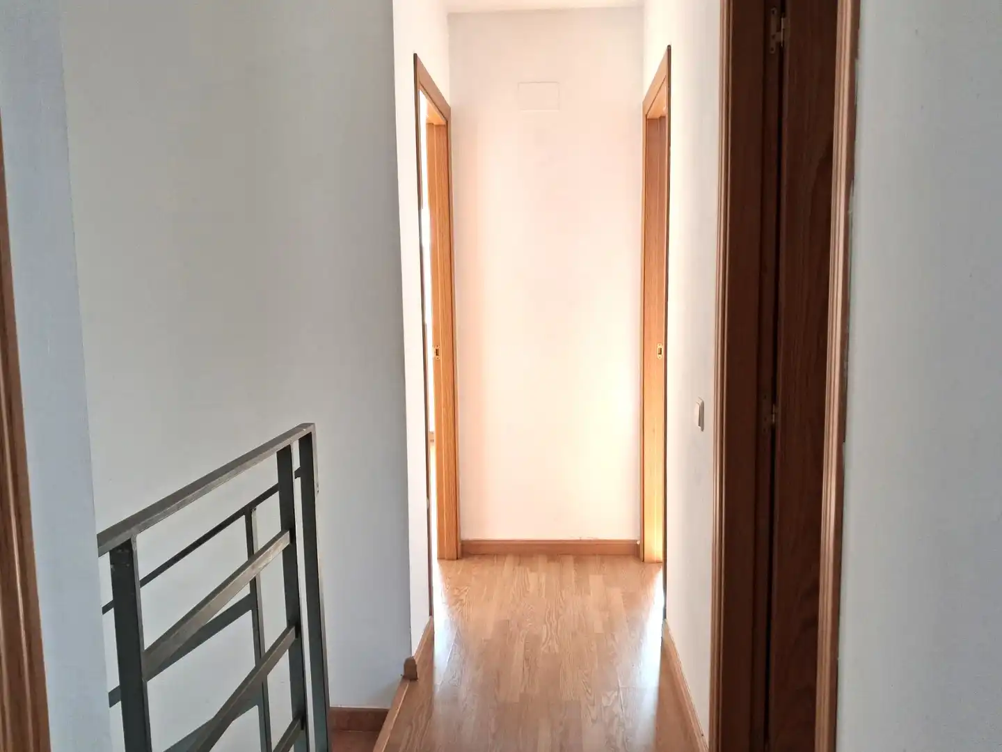 Casa adosada en venta en Osera de Ebro con Calefacción, Parquet y Terraza