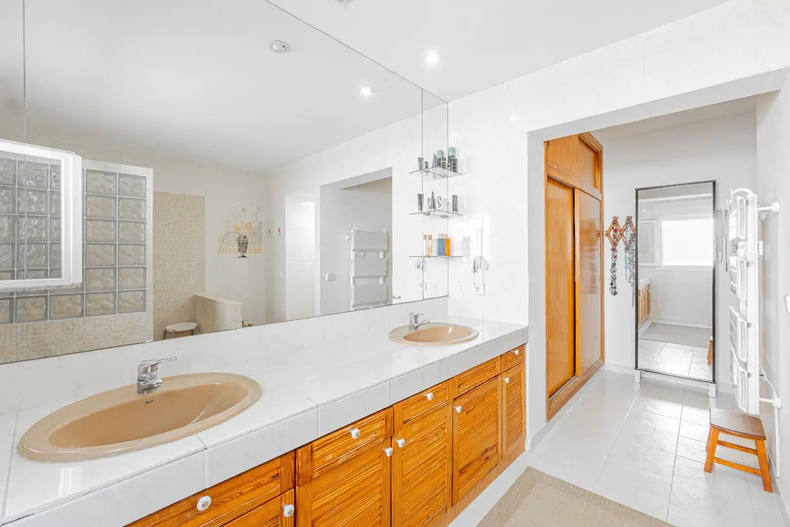 Bathroom of Detached homes for sale in Andratx  with Air Conditioner, Heating and Private garden