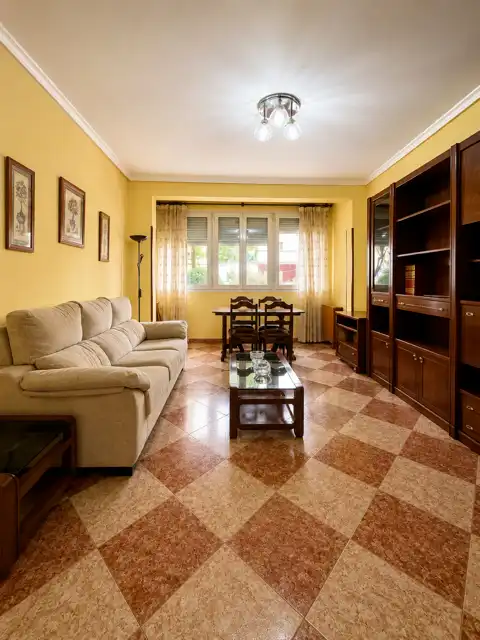 Sala d'estar de Pis en venda en Coslada amb Parquet, Rentadora i Microones