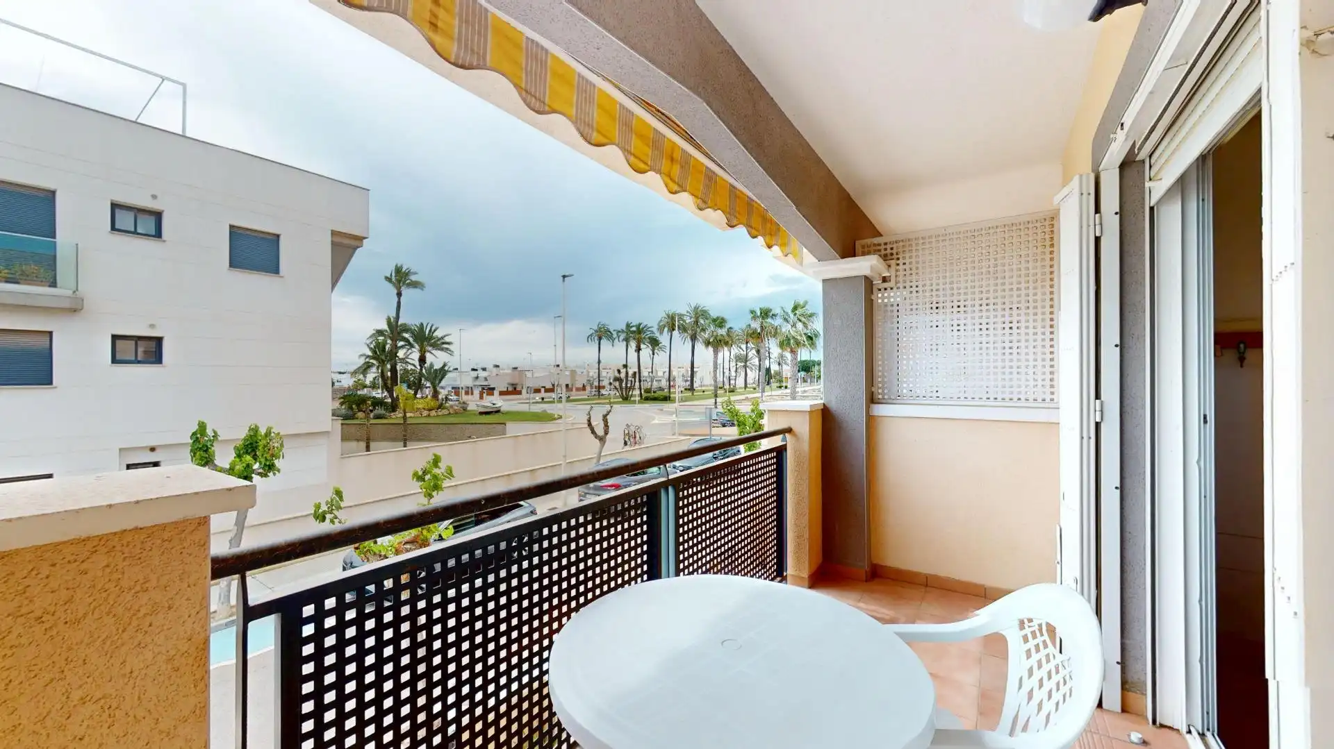 Terrasse von Wohnungen zum Verkauf in Los Alcázares mit Terrasse und Balkon