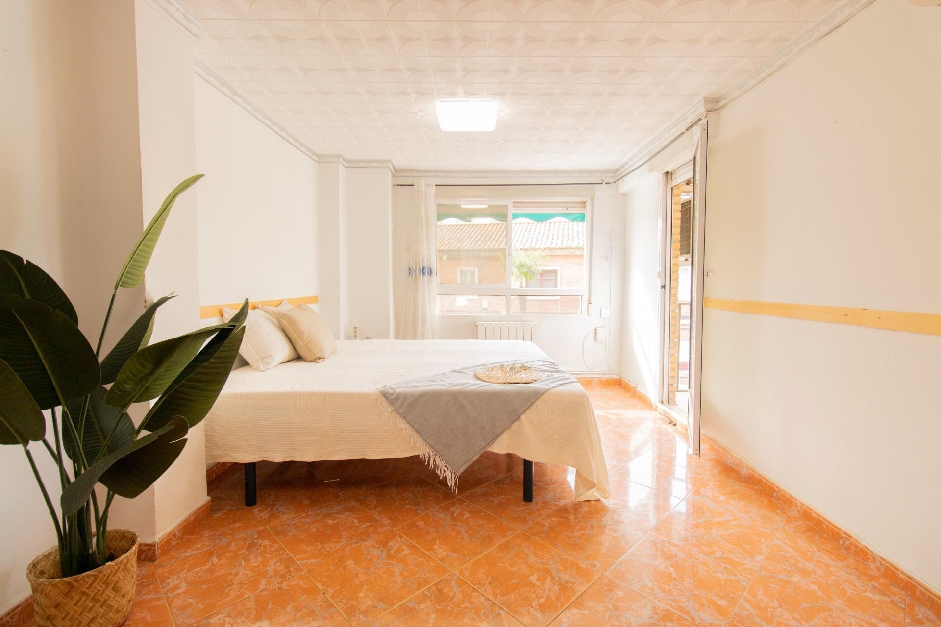 Piso en venta en  CREU DE LA