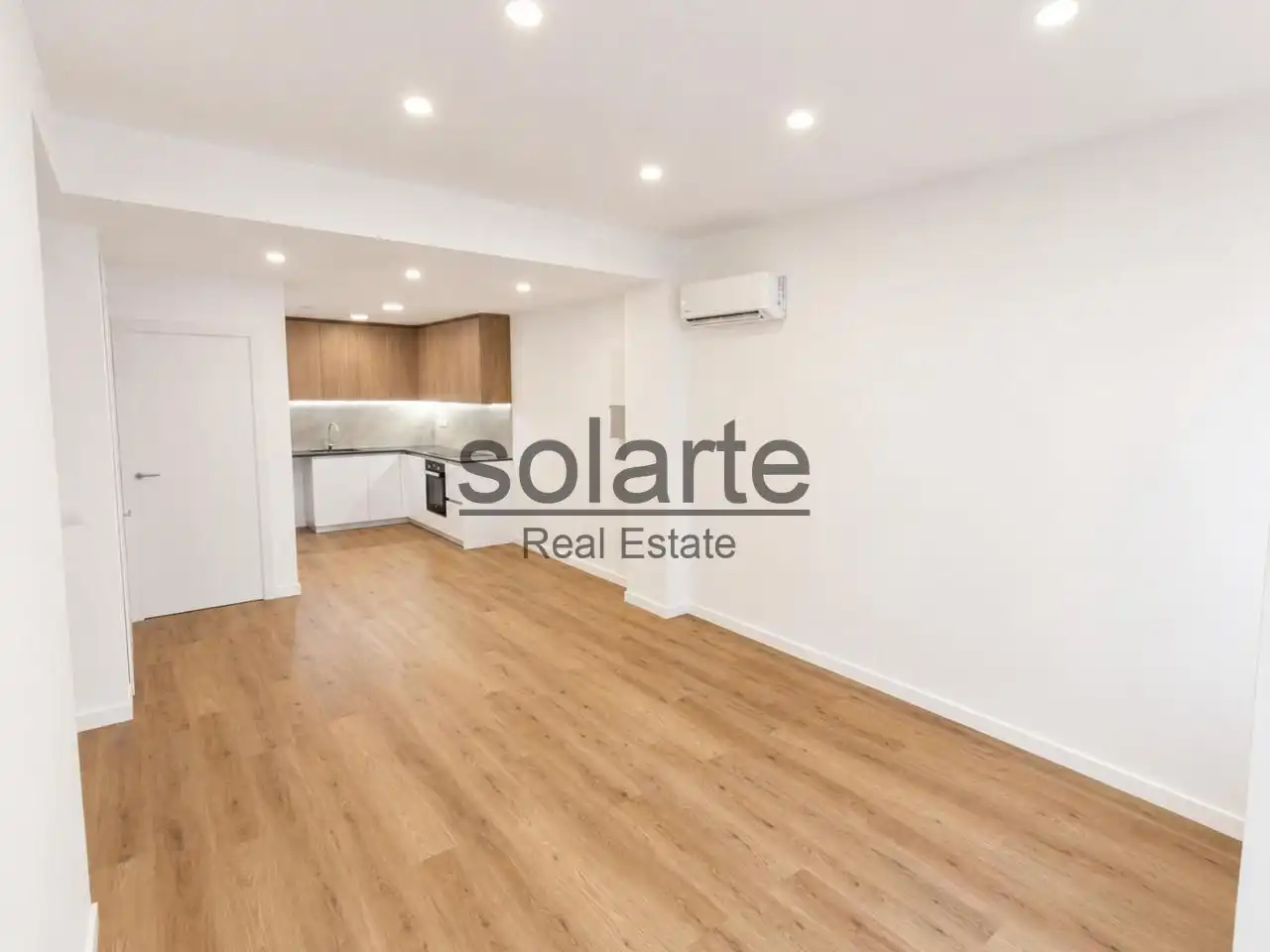 Wohnung zum Verkauf in calle del Rosselló, imagen 3
