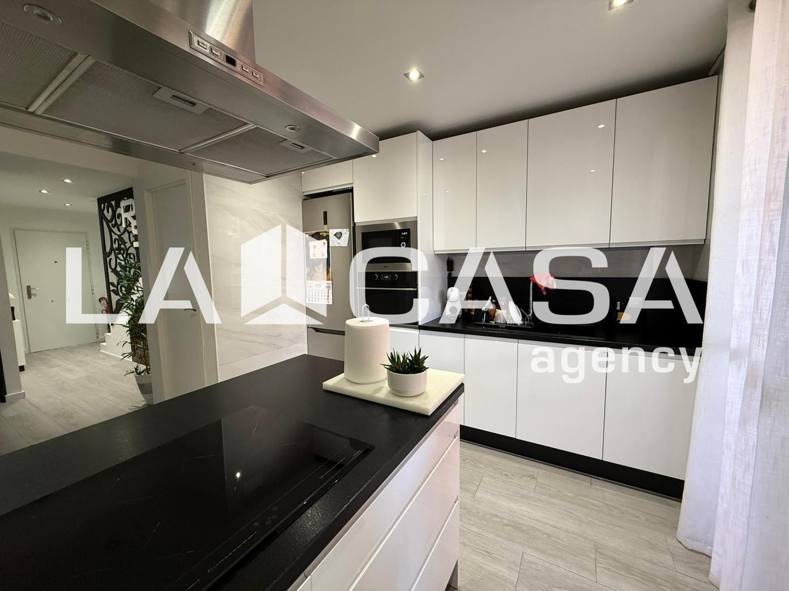 Kitchen of Single-family semi-detached for sale in Montequinto  with Air Conditioner and Storage room