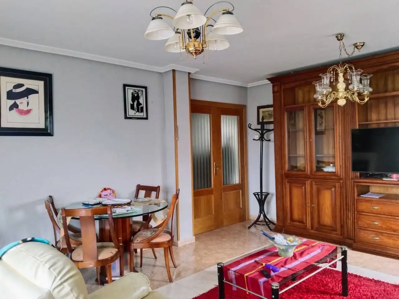 Menjador de Casa o xalet en venda en Villariezo amb Calefacció, Jardí privat i Parquet