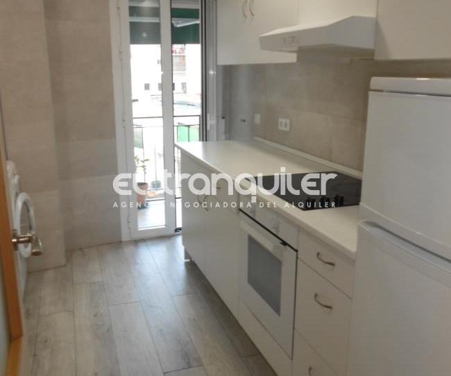 Photo 1 of Flat to rent in Calle Doctor Criado, Villaverde Alto, Madrid