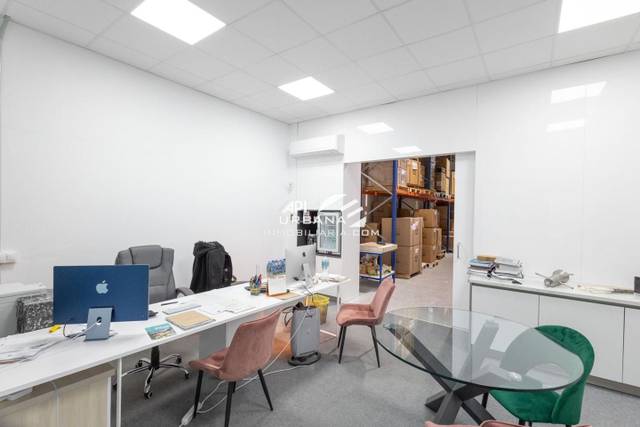 Local comercial en Alquiler en De La Rioja en Las Vegas - Campoaras