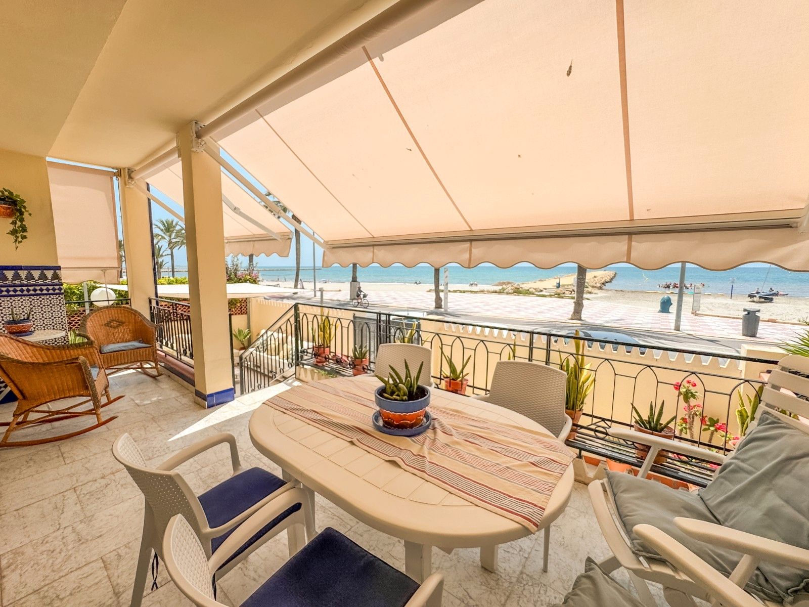 Terrassa de Dúplex de lloguer en Santa Pola amb Aire condicionat, Jardí privat i Terrassa