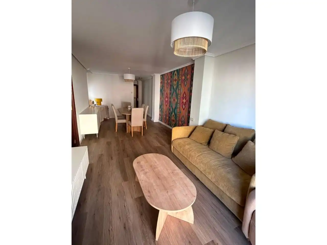 Living room of Flat for rent in Valencia  with Air Conditioner, Parquet flooring and Storage room