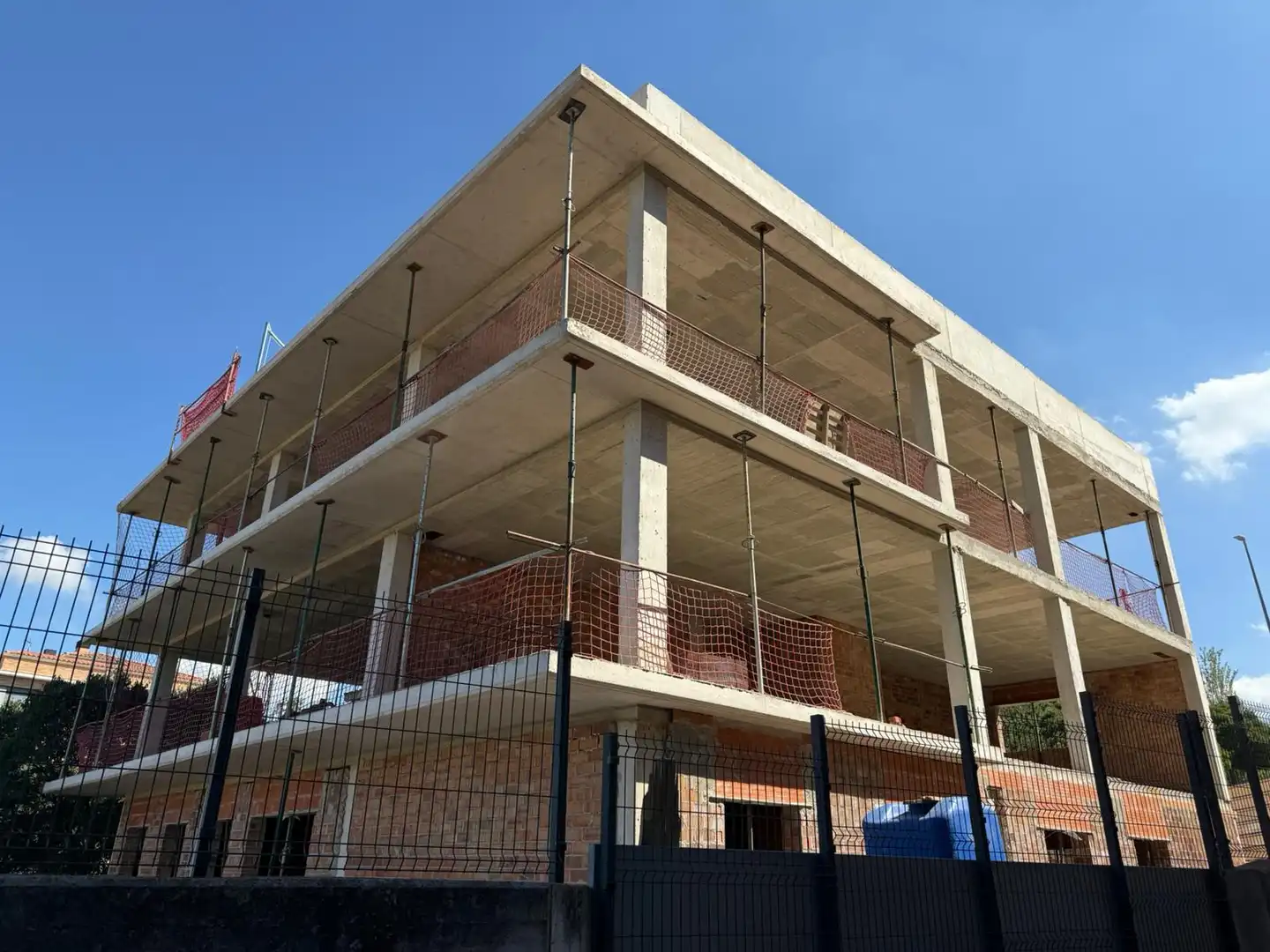 Vista exterior de Piso en venta en Les Franqueses del Vallès con Aire acondicionado y Balcón